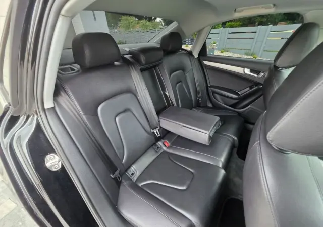 AUDI A4 Limousine 