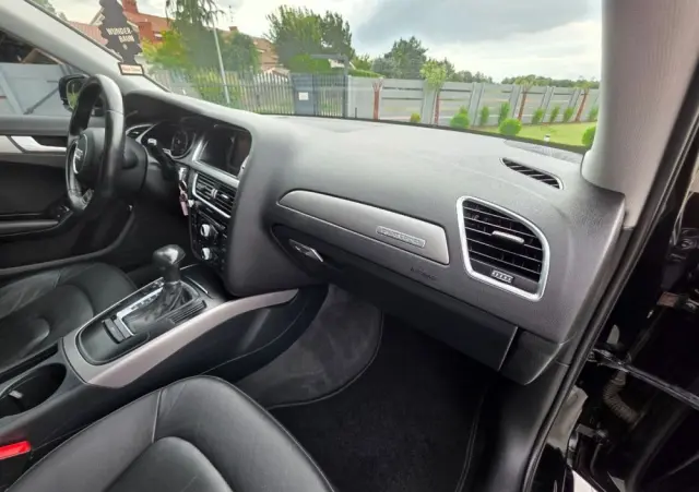 AUDI A4 Limousine 