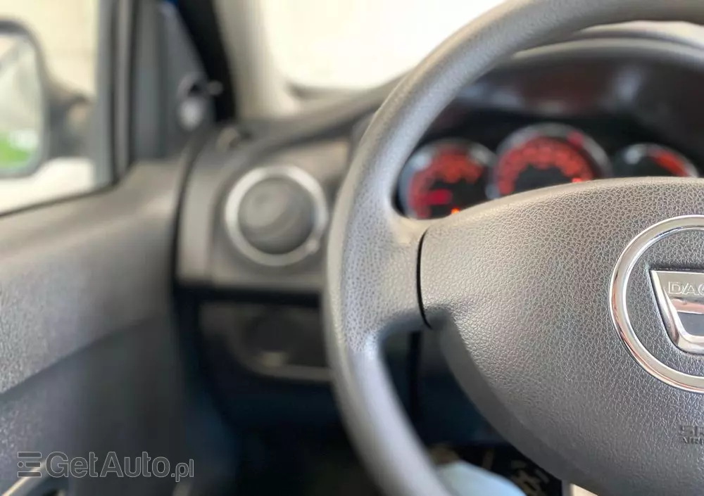 DACIA Sandero 0.9 TCe SL Celebration