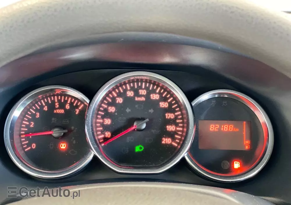 DACIA Sandero 0.9 TCe SL Celebration