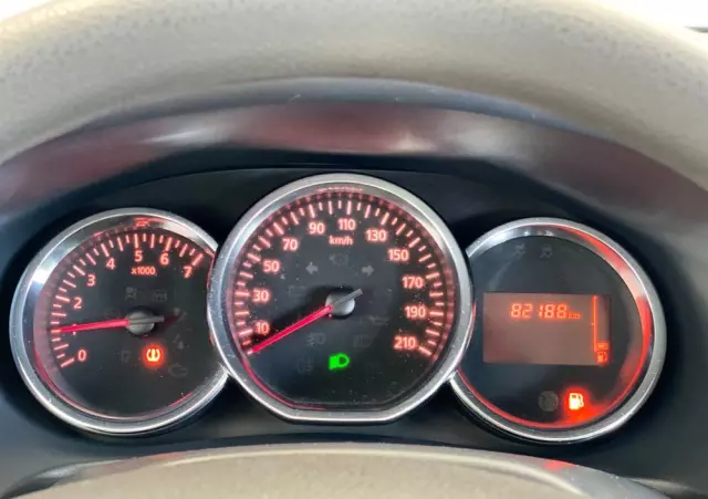 DACIA Sandero 0.9 TCe SL Celebration