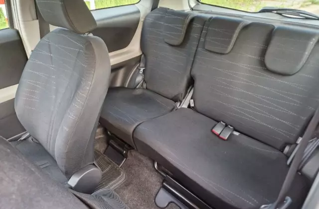 TOYOTA Yaris 1.3 VVT-i Sol