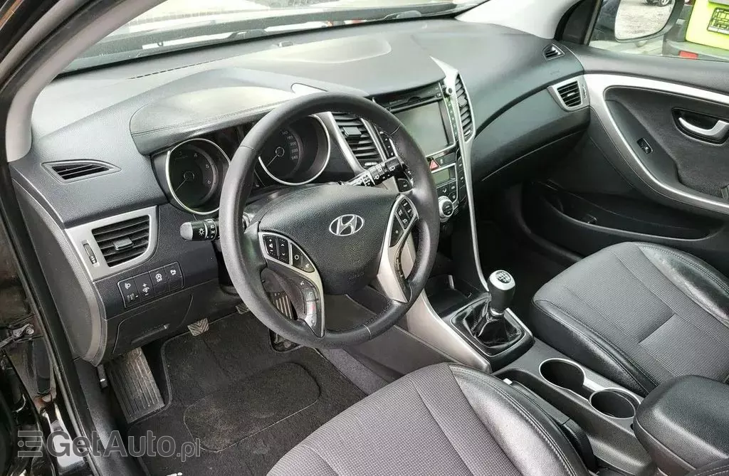 HYUNDAI I30 