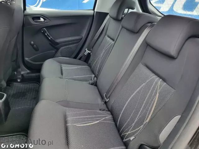 PEUGEOT 208 1.4 HDi Access