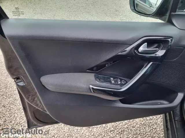 PEUGEOT 208 1.4 HDi Access