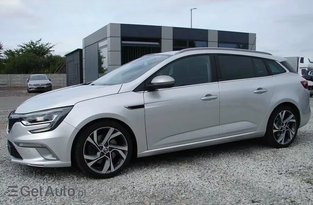 RENAULT Megane 