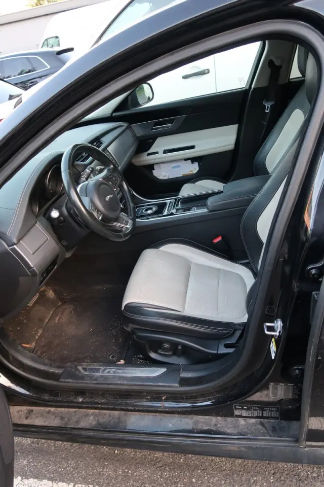 JAGUAR XF R-Sport Aut.