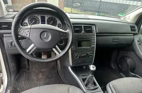 MERCEDES-BENZ Klasa B 