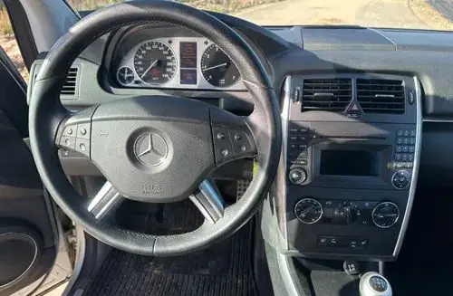 MERCEDES-BENZ Klasa B 