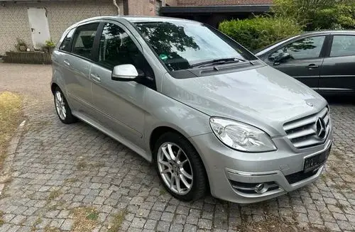 MERCEDES-BENZ Klasa B 