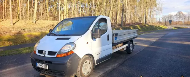 RENAULT Trafic 