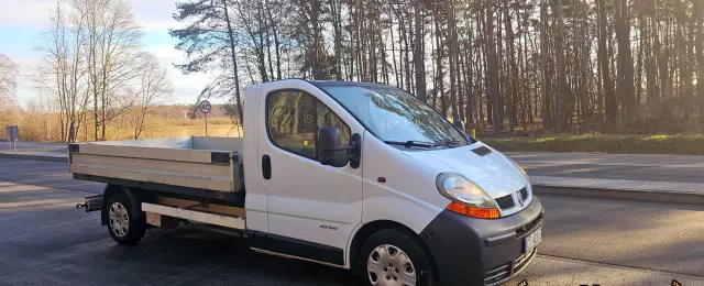 RENAULT Trafic 