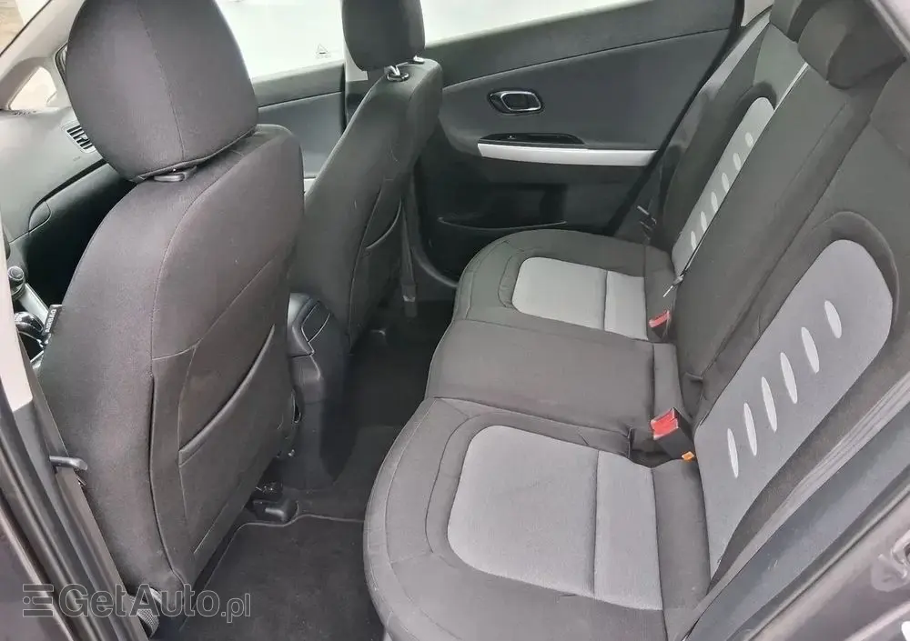 KIA Ceed 1.6 GDI Fifa World Cup Edition