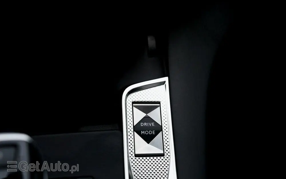 DS AUTOMOBILES DS 7 Crossback 