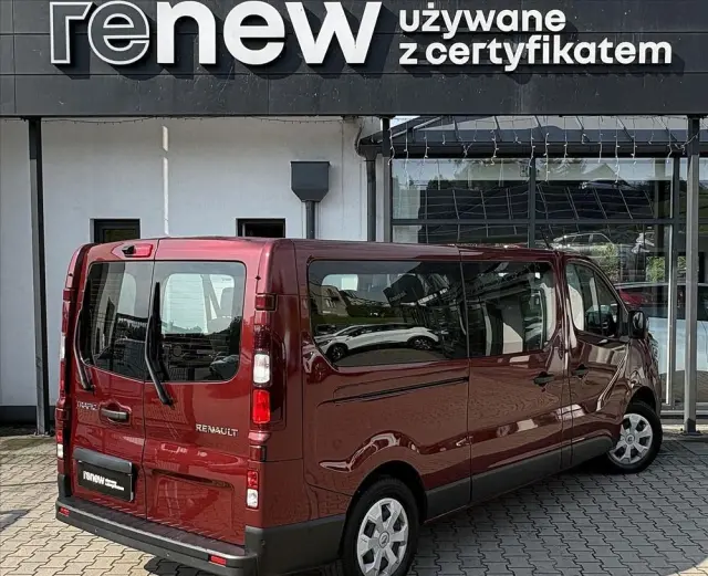 RENAULT Trafic 