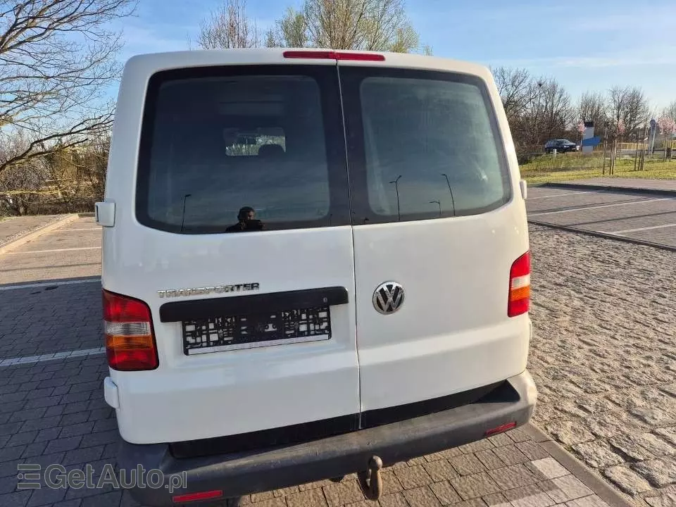 VOLKSWAGEN Transporter 