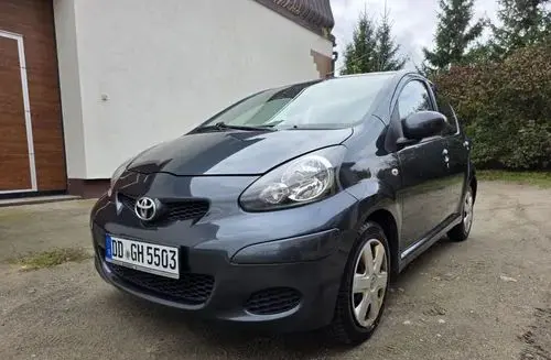 TOYOTA Aygo 