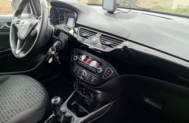 OPEL Corsa 1.4 (90 KM)