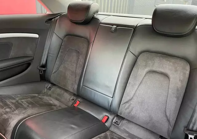 AUDI A5 Coupe 2.0 TDI quattro S tronic