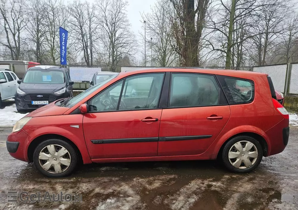 RENAULT Scenic 2.0 16V Avantage