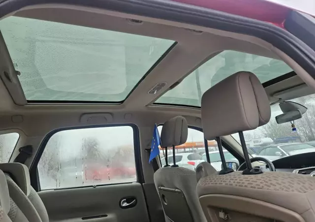 RENAULT Scenic 2.0 16V Avantage