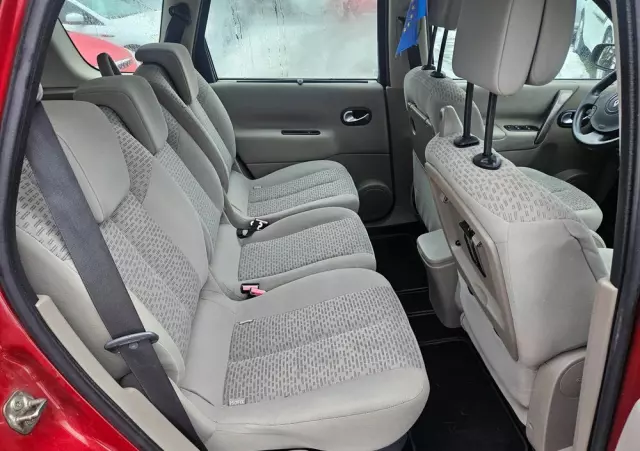 RENAULT Scenic 2.0 16V Avantage