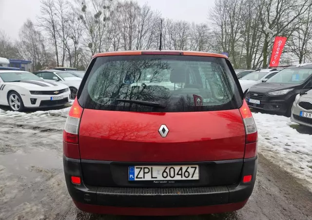 RENAULT Scenic 2.0 16V Avantage