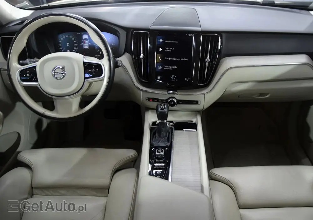 VOLVO XC 60 D4 AWD Inscription