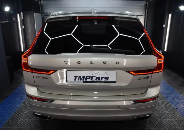 VOLVO XC 60 D4 AWD Inscription