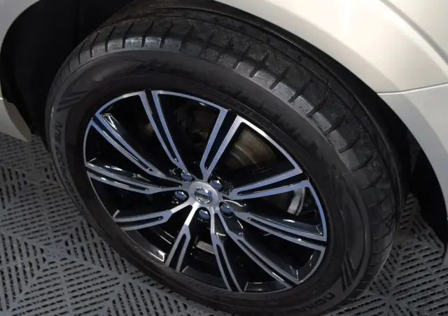 VOLVO XC 60 D4 AWD Inscription