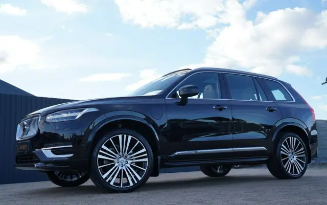 VOLVO XC 90 