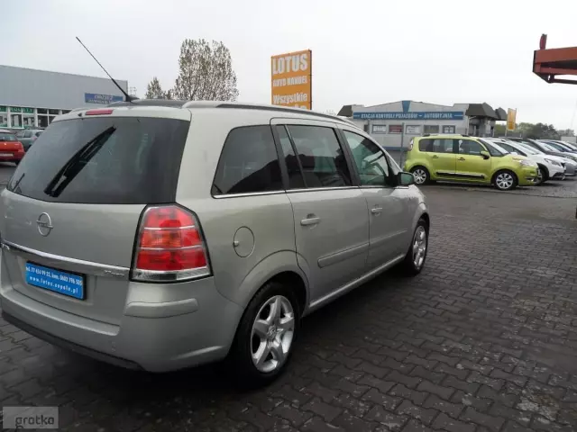OPEL Zafira 