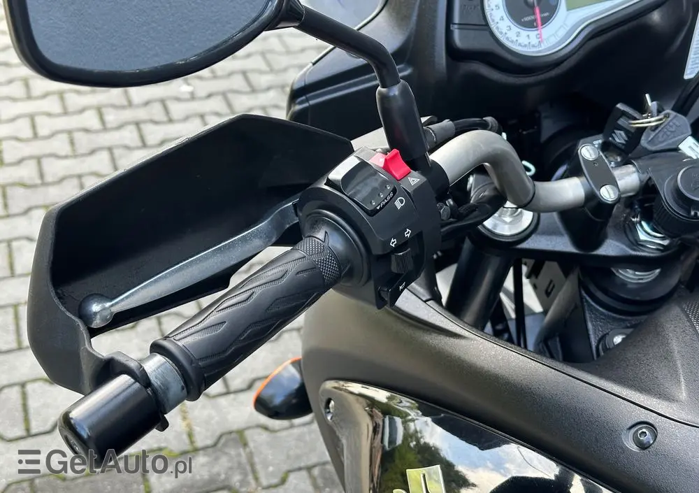 SUZUKI V-STROM 