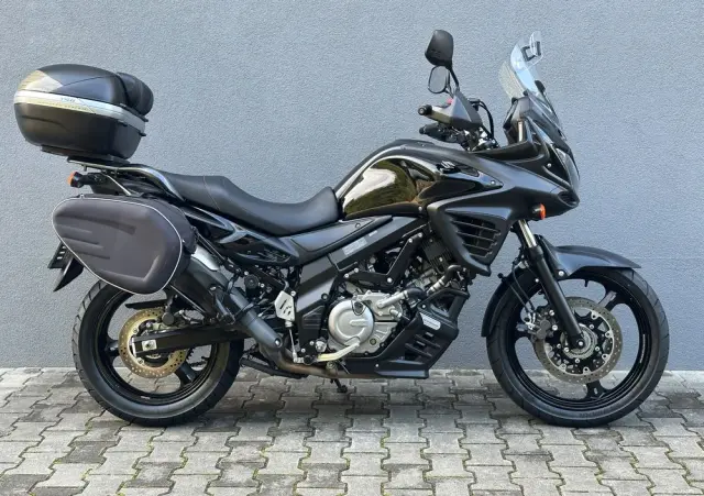 SUZUKI V-STROM 