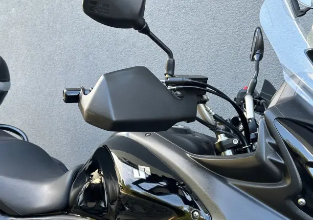 SUZUKI V-STROM 