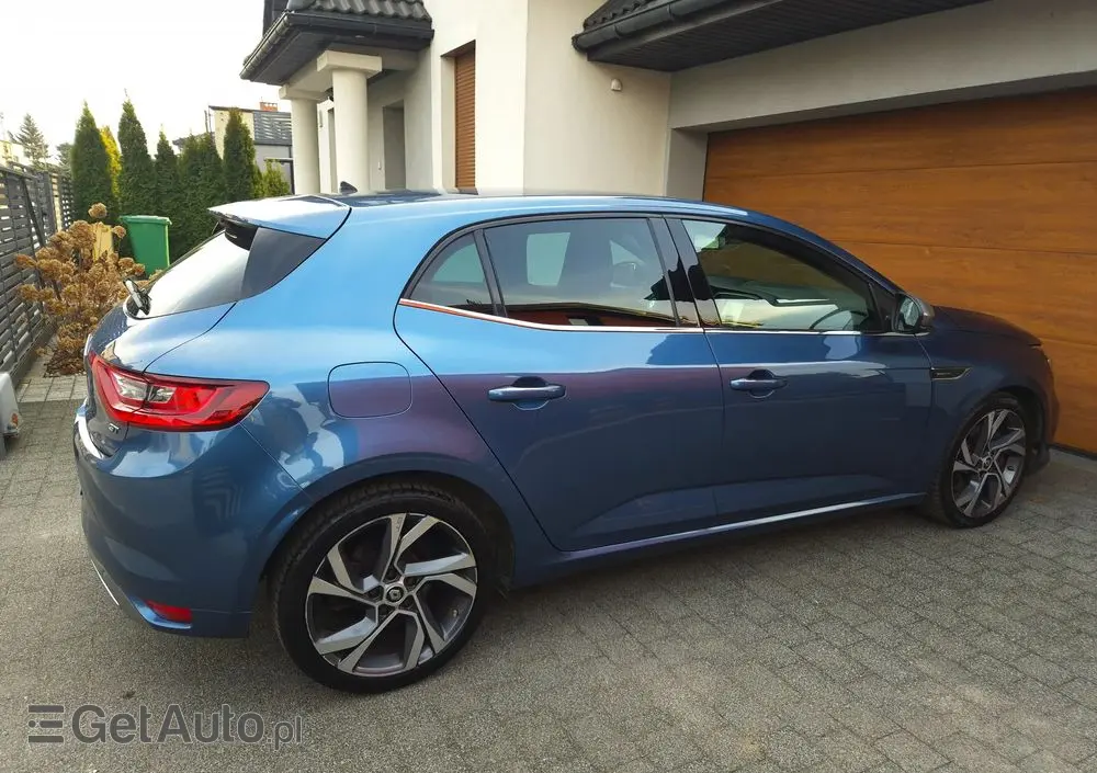 RENAULT Megane 1.6 TCe GT EDC