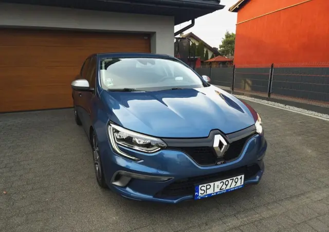 RENAULT Megane 1.6 TCe GT EDC