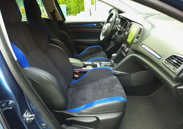 RENAULT Megane 1.6 TCe GT EDC