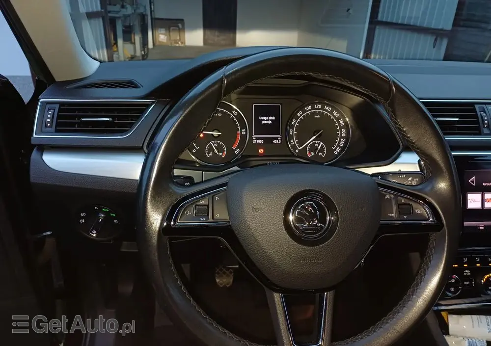 SKODA Superb 2.0 TDI Ambition