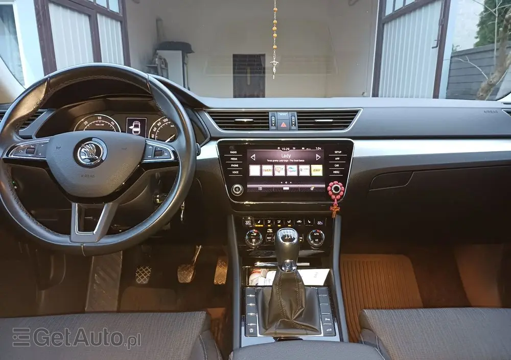 SKODA Superb 2.0 TDI Ambition