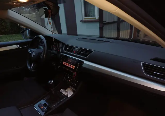 SKODA Superb 2.0 TDI Ambition