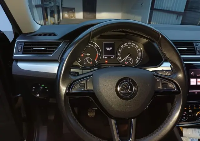 SKODA Superb 2.0 TDI Ambition