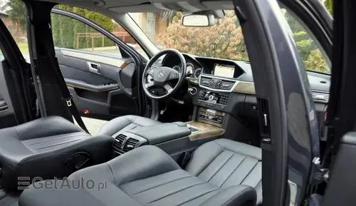 MERCEDES-BENZ Klasa E 