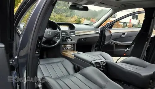 MERCEDES-BENZ Klasa E 