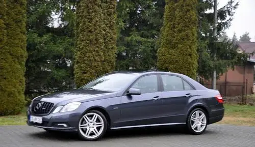 MERCEDES-BENZ Klasa E 