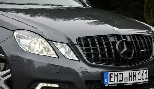 MERCEDES-BENZ Klasa E 