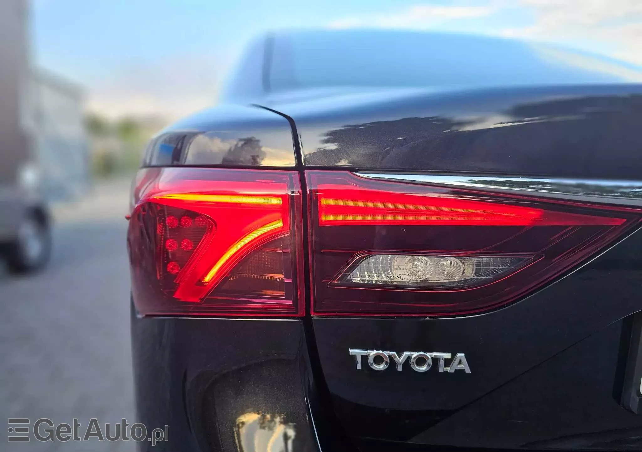 TOYOTA Avensis 2.0 D-4D Premium