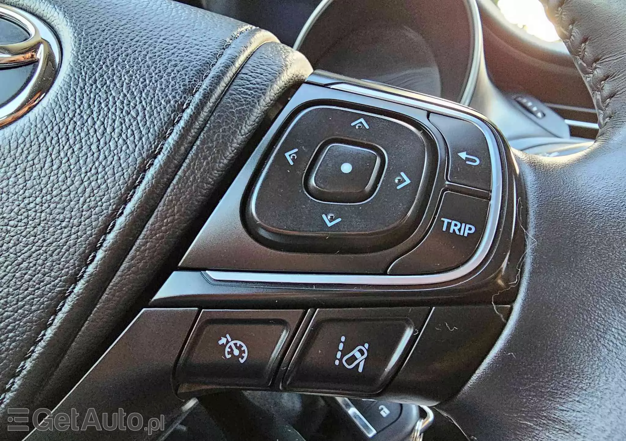 TOYOTA Avensis 2.0 D-4D Premium