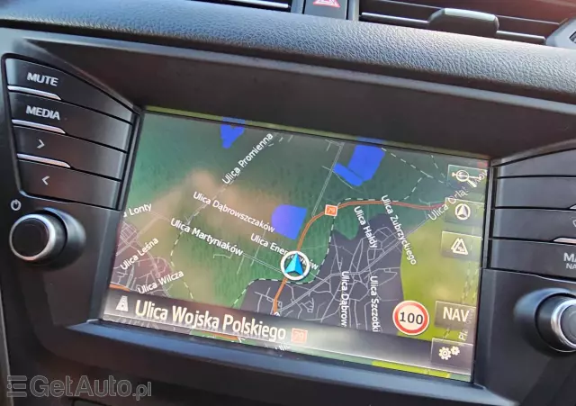 TOYOTA Avensis 2.0 D-4D Premium