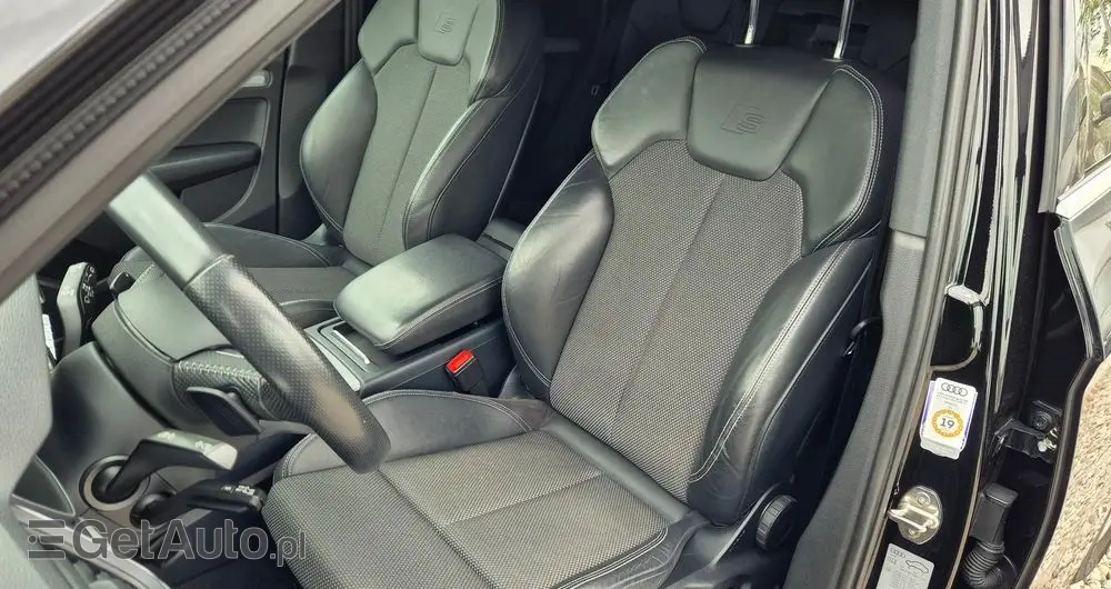 AUDI Q5 2.0 TFSI Quattro Sport S tronic